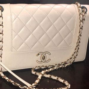 Chanel purse 💖